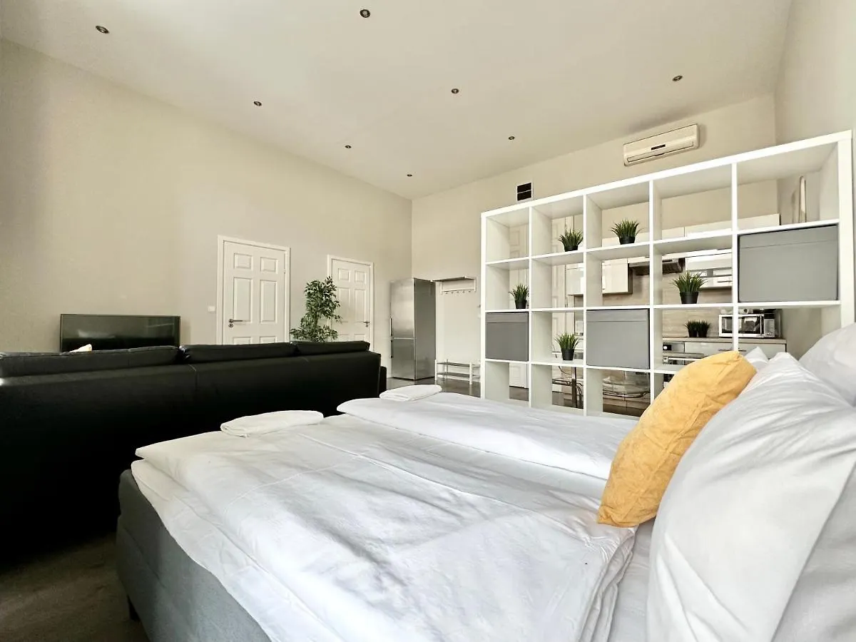 Apartamento Flatiron Budapest Building - By Hi5