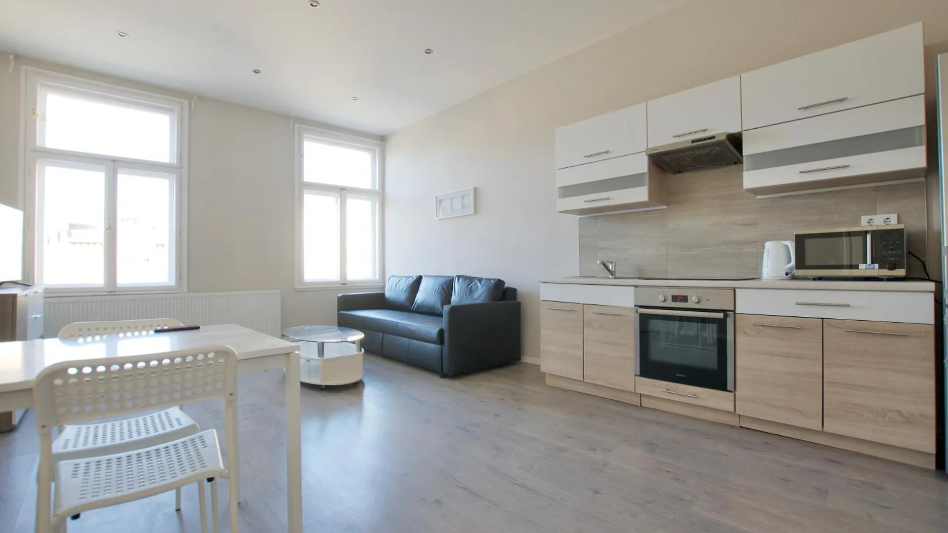 Flatiron Budapest Building - By Hi5 Apartamento